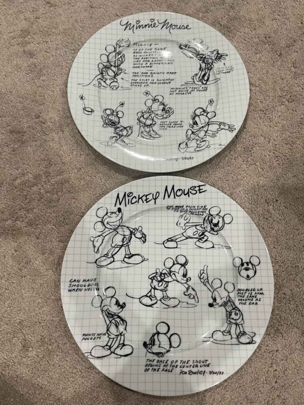 Mickey & Minnie Sketch Book Plate Set - Black on White, 10.5 inches Dinner plate